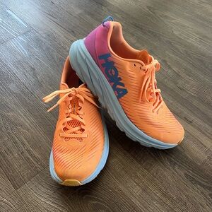 Hoka Rincon 3 - Mock Orange/Cyclamen size 10.5